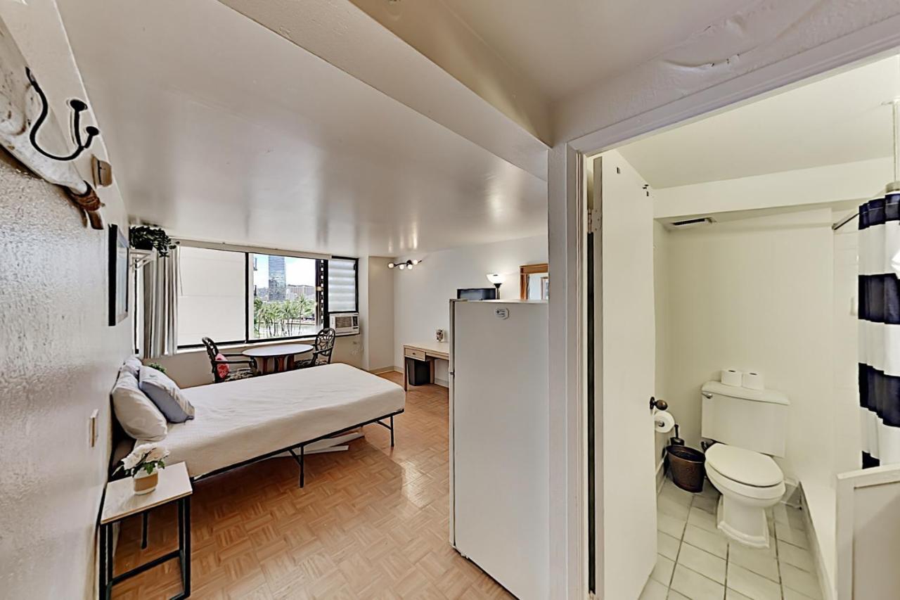 Hawaiian Monarch 801 Condo Гонолулу Экстерьер фото